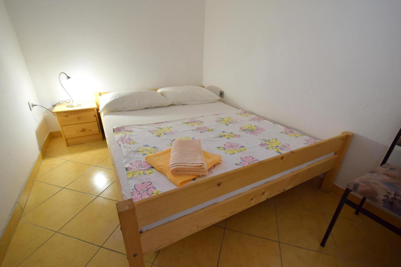 Apartments Buturajac 크르크 외부 사진